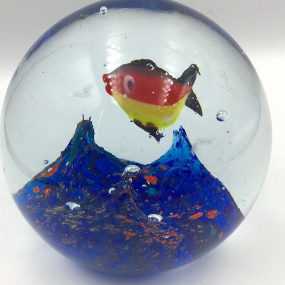 Blown Glass Paperweight Tropical Fish - Picture 1 of 6